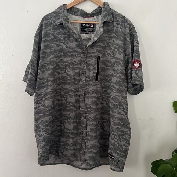 Canada weather gear men’s shirt EUC - Picture 2 of 5